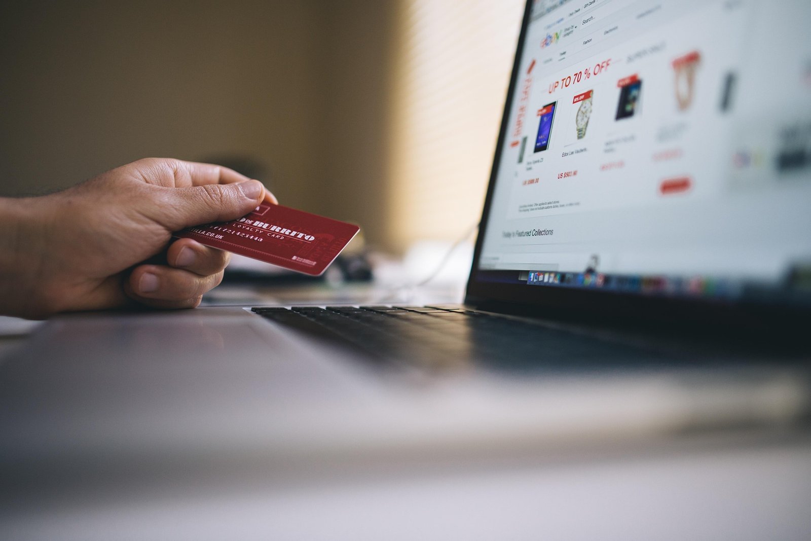 data driven digital marketing dashboard showing e-commerce performance analytics
